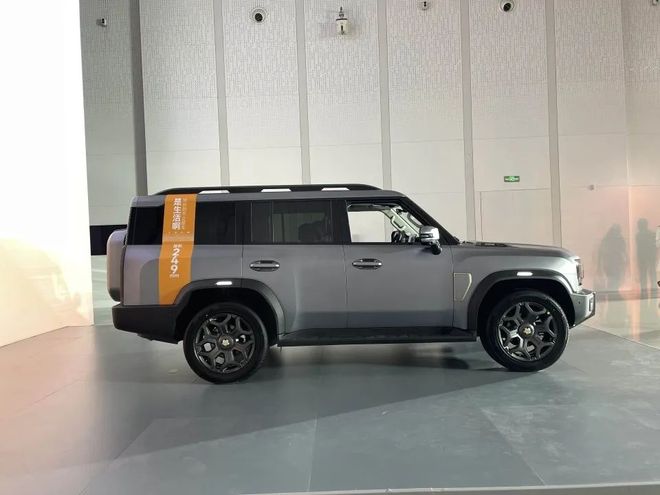 仅售17万多终身质保还要啥坦克300？新葡京娱乐硬汉SUV再进化！40万档次